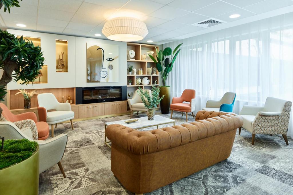 Zenao Appart'Hotels Suresnes Bagian luar foto
